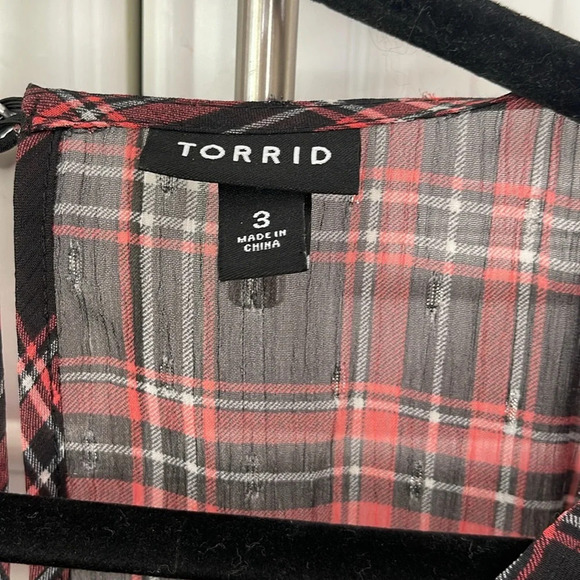 Torrid Chiffon Lurex Ruched Sleeve Blouse size 3 3x - Picture 7 of 12